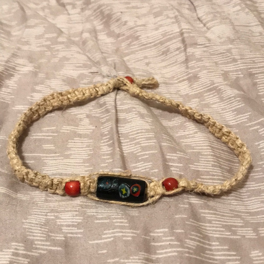 Hemp choker, glass and wooden beads